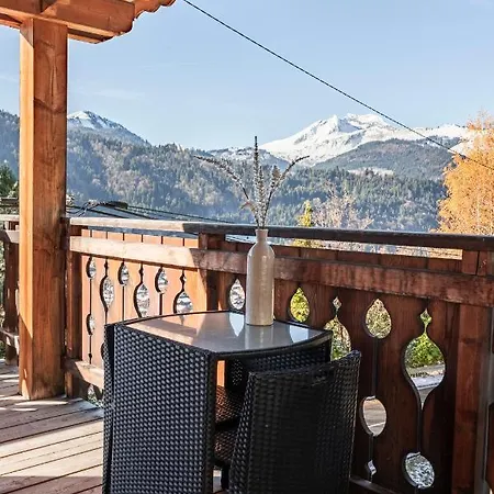 2 Bed Chalet, Sleeps 5 With Shared Pool - Morzine